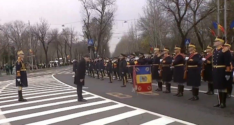 Nicuşor Dan, baie de mulţime de Ziua Naţională: Unii mi-au transmis să am grijă de ţara asta şi în special de copii!