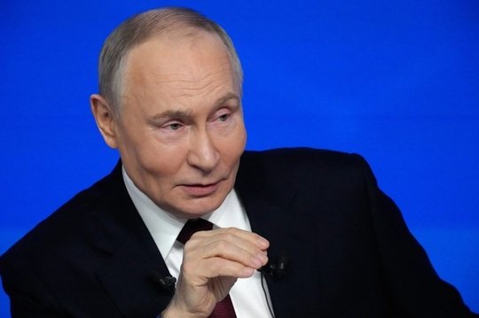 Putin, în conferinţa sa de presă anuală: ”Suntem pregătiţi şi vrem să punem capăt conflictului prin mijloace paşnice”, dar ”nu vedem Ucraina pregătită de discuţii”