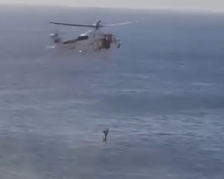 Tragedie în Tenerife: doi români au murit, după ce valurile uriaşe au lovit o piscină naturală