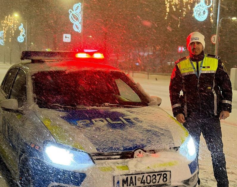 ATENȚIE, ȘOFERI! Podul din Crucea, închis parțial. Traficul a fost deviat pe o rută ocolitoare