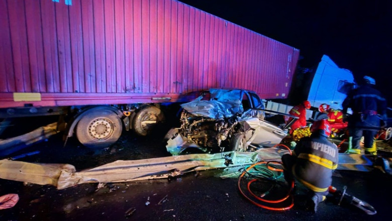 Accident grav pe A1. O tânără de 26 de ani a murit, un bărbat și o fetiță de 6 ani au fost grav răniți