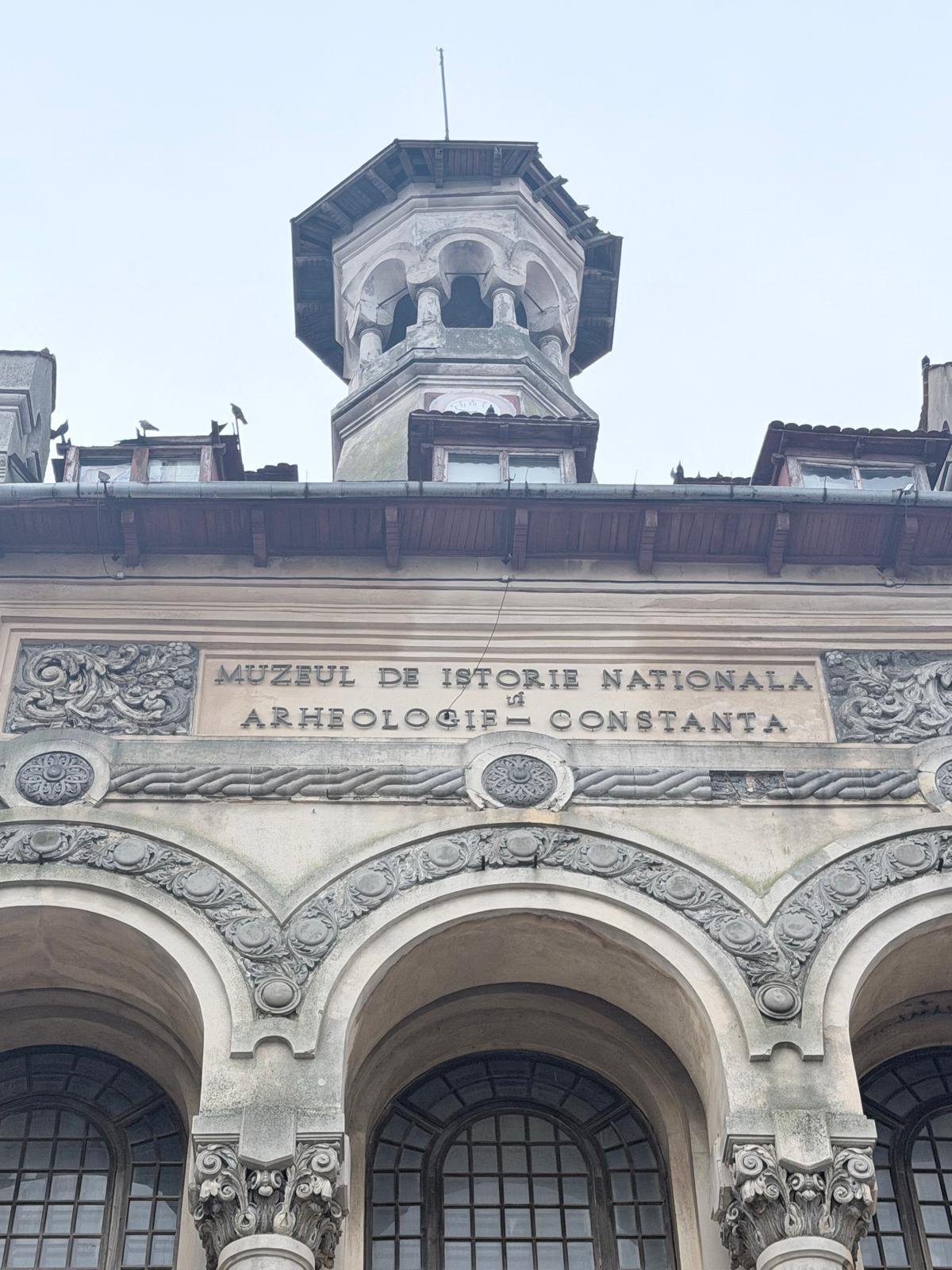 FOTO Au început lucrările de reabilitare la Muzeul de Istorie Națională și Arheologie Constanța