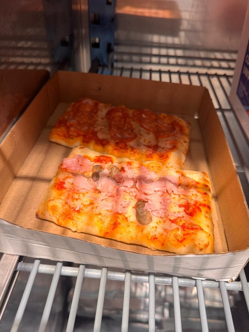 FOTO Carne expirată, insecte și mizerie: ANPC a aplicat amenzi de peste 1,5 milioane de le