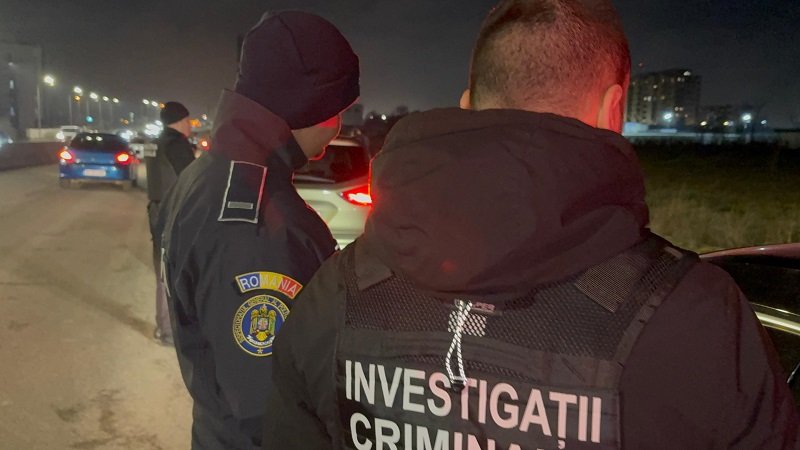 Acțiune de amploare a polițiștilor în Constanța și Mamaia. S-a lăsat cu amenzi și permise reținute