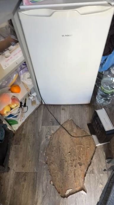 FOTO Deficiențe grave de igienă și practici ilegale. Rulotă de cafea, sancționată de CJPC Constanța