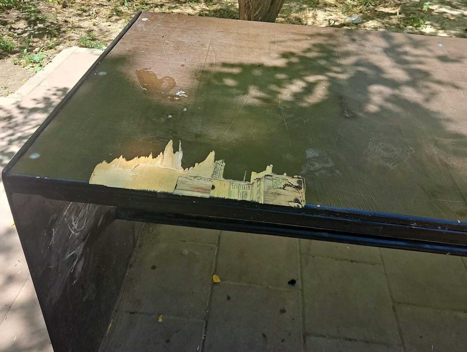 Mobilier urban vandalizat în Tomis Nord. Se caută autorii