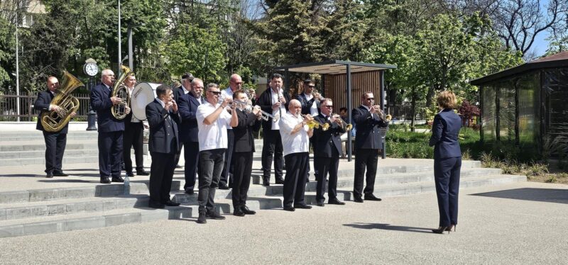 ANUNȚ RAJA. Fanfara „Muzica Apelor” deschide sezonul concertelor în aer liber