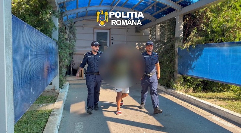 Doi bărbați, condamnați pentru furt și deținere de droguri, au ajuns la Penitenciarul Poarta Albă