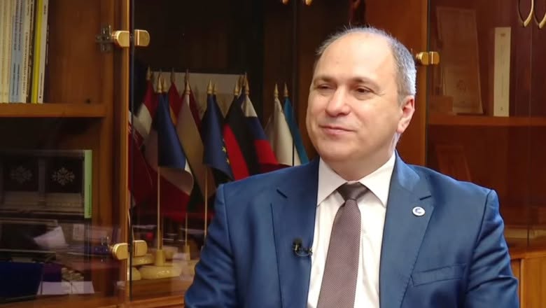 Ministrul Dimian anunță măsuri după rezultatele PISA: „Școala altfel” și „Școala verde”, după program normal. Elevii cu medii sub 7, incluși în activități remediale