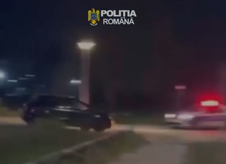Șofer fără permis și băut, urmărit de polițiști pe DN39. A ajuns cu mașina pe plaja din Saturn